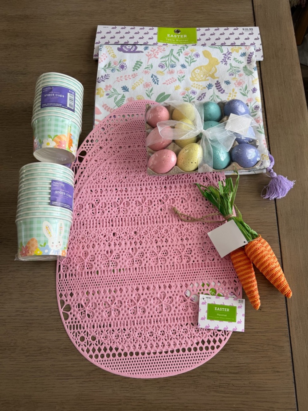 Nine piece Easter bundle runner, placemats decor, snack cups carrots, eggs - Picture 1 of 6